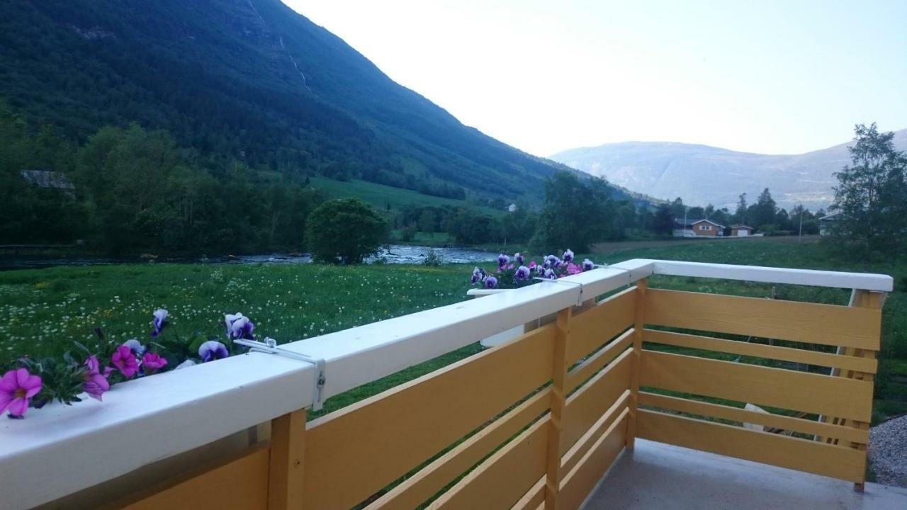 Naustvoll Villa Olden Luaran gambar